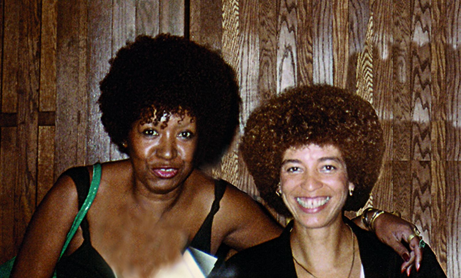 Lélia Gonzalez and Angela Davis in the US in 1984.