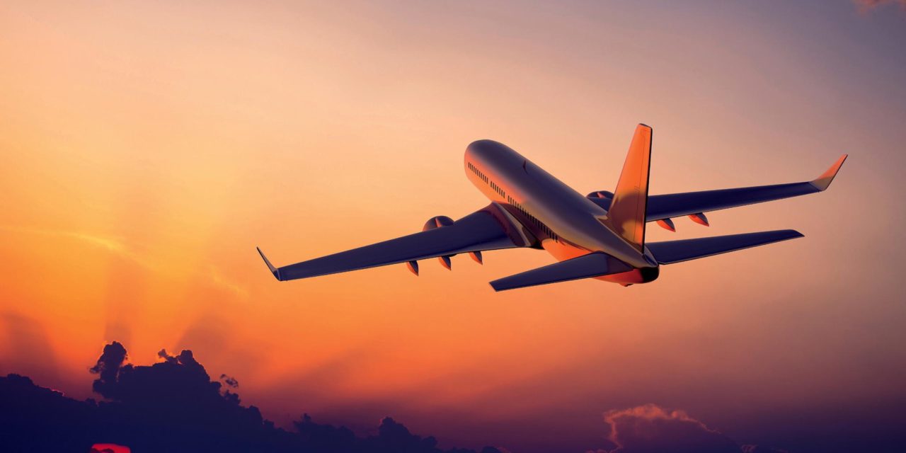 In the transport group, the highest variation came from airline tickets (39.83 percent), which represented the individual impact on the month's index (0.12 p.p.) and the highest pressure factor in the rise of service inflation.