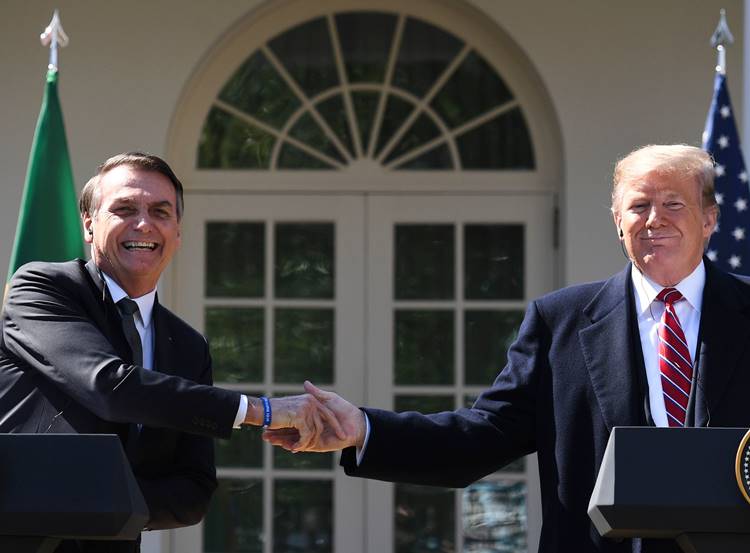 Brazilian President Jair Bolsonaro (left) and US President Donald Trump (right).