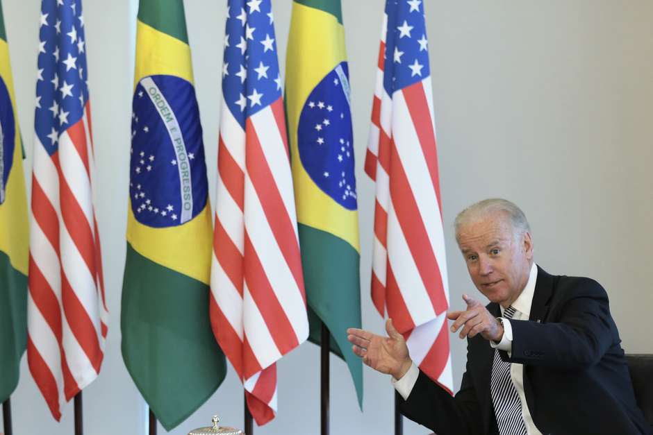 Professor Felipe Loureiro says that with Joe Biden relations between Brazil and the United States will cool down in the short term, but in the long term, there will be pragmatism to progress through trade routes to counter the Chinese advance in Latin America.