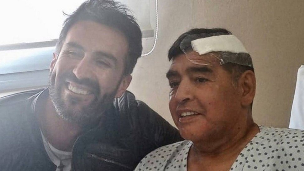 leopoldo-luque-maradona-medico-emergencia-1