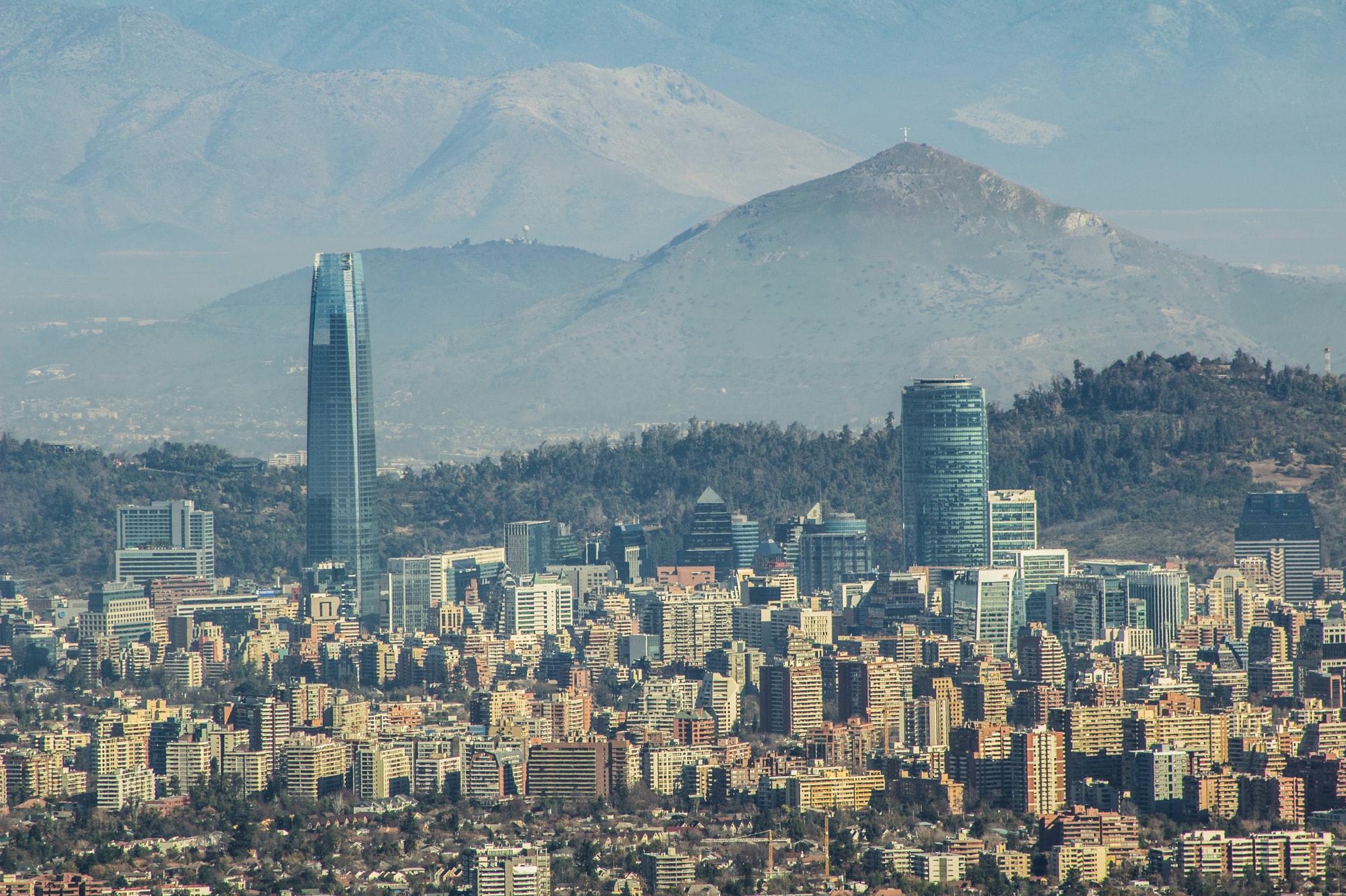 Chile’s economy is expected to grow 1% in November, its first expansion since the coronavirus pandemic struck in March, a central bank poll of analysts showed on Thursday, December 10th.