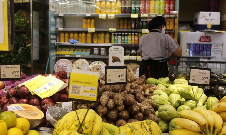 Brazil Inflation up 0.89% in November, Highest for Month in Five Years