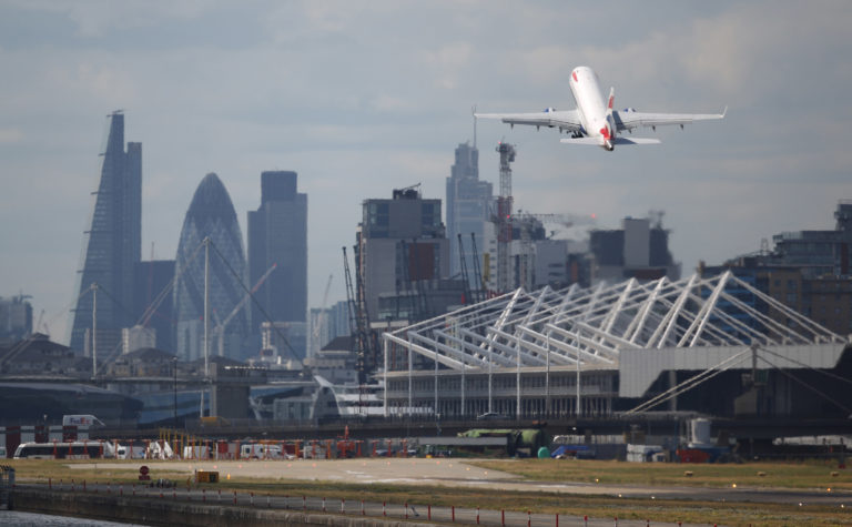 Argentina and Chile Suspend Flights From UK as of Midnight Tuesday