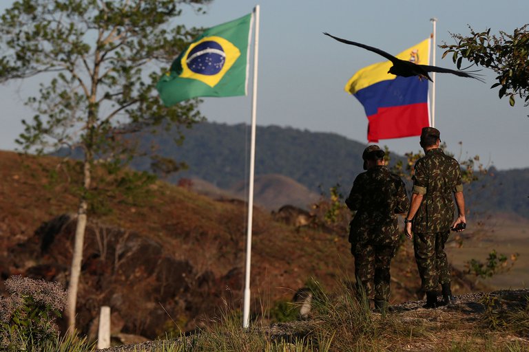 The steady arrival of sophisticated weaponry of Russian origin to Venezuelan soil has heightened the resentment of Brazil's military, diplomatic, and political leaderships.