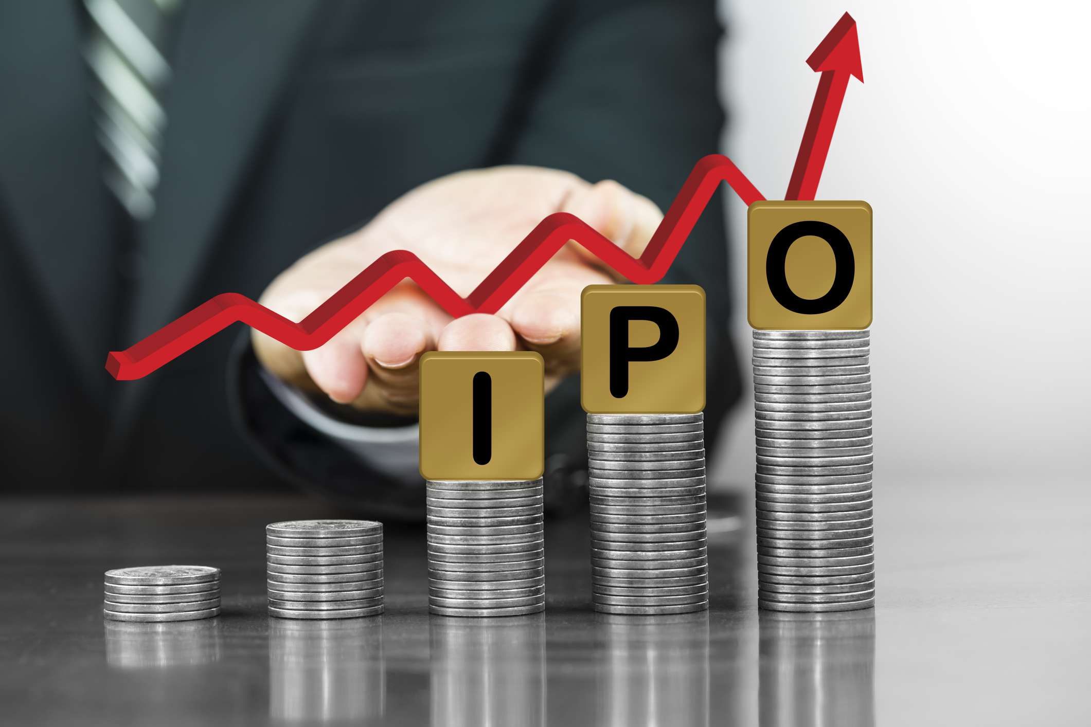 After a complete market disruption soon after the pandemic broke out, the number of IPOs (initial public offerings) exploded worldwide. Companies raised US$300 billion (R$1.5 trillion), according to the data company Refinitiv.