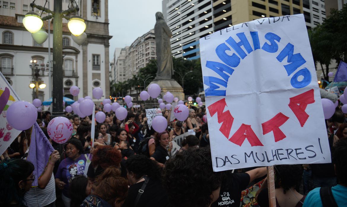 "This institutional gender-based violence against women committed by members of the judiciary in positions of power has always existed," says prosecutor Mansur.