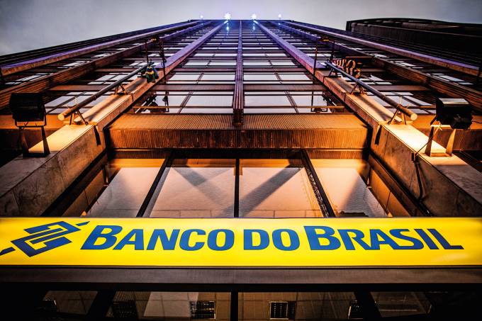 Banco do Brasil to Close 361 Branches and Release 5,000 Staff