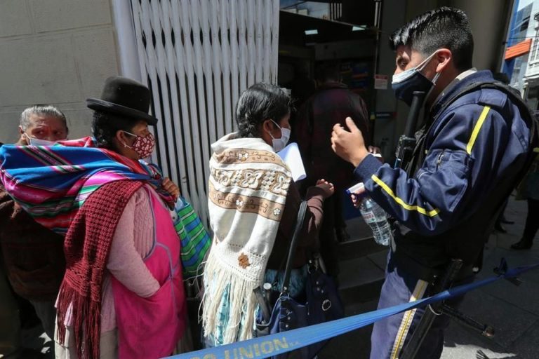 Bolivian Government to Pay Bonus Against Hunger to Young People