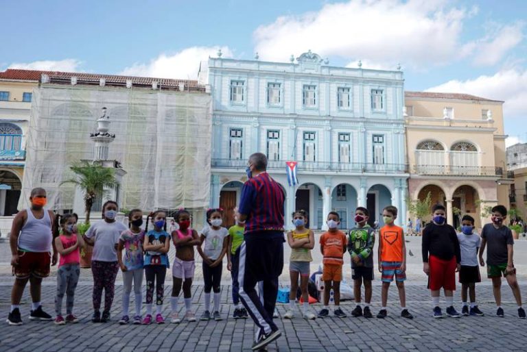 Cuba Tightens COVID-19 Measures as Visitors Fuel Record Contagion