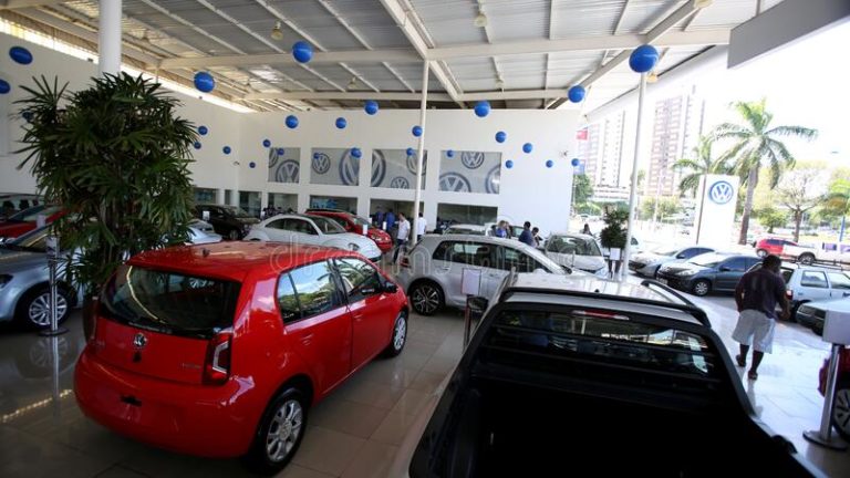 Vehicle Stocks in Brazil´s Plants and Dealerships Lowest in History