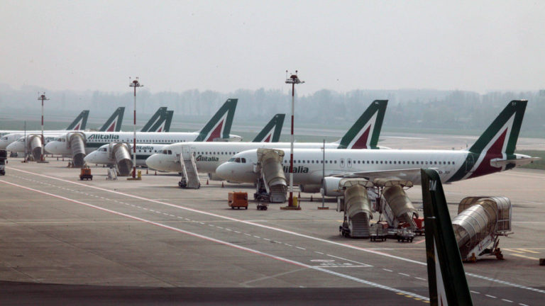 Italy Suspends Flights from Brazil in Response to New Coronavirus Strain
