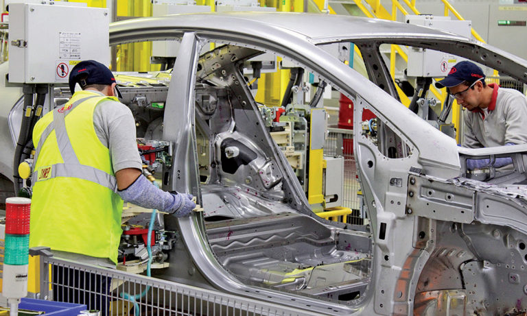 Mexico Records Drop in Vehicle Production and Exports in 2020