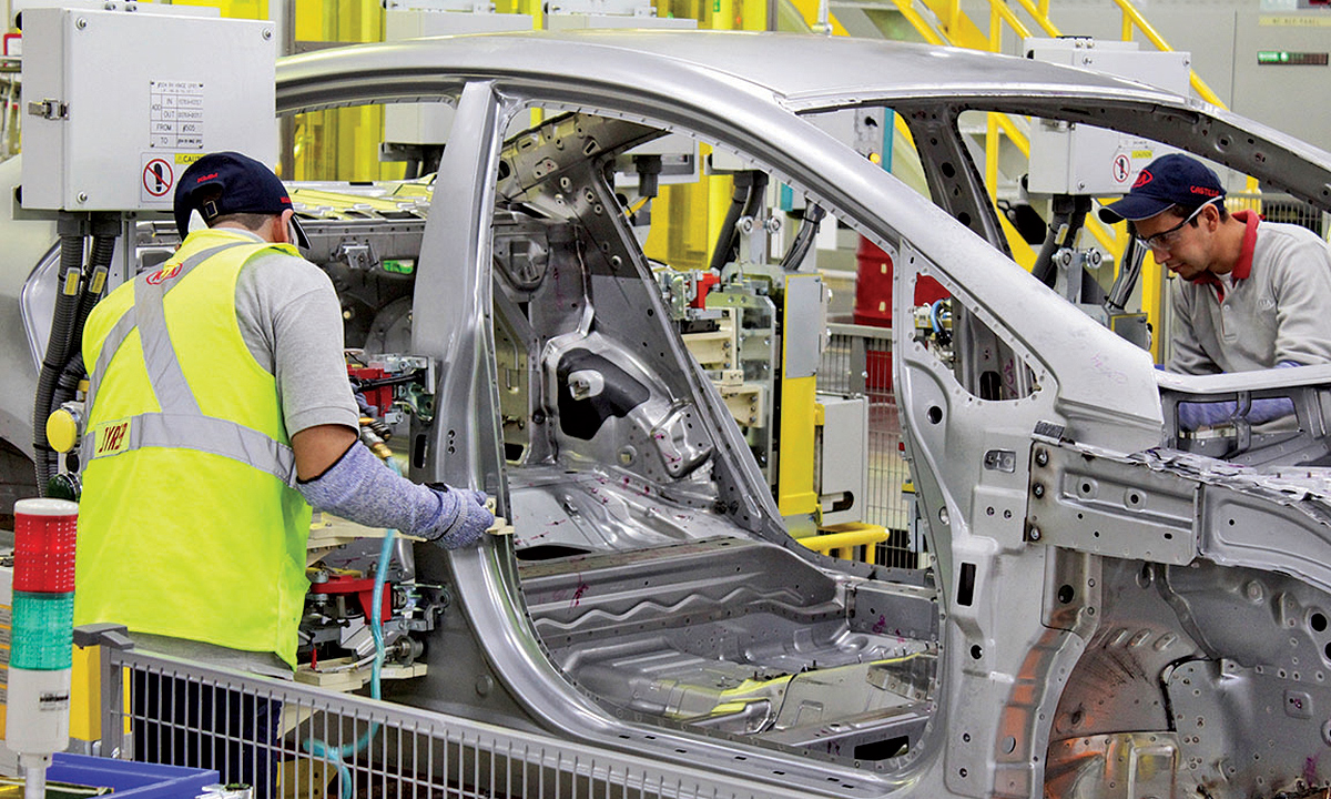 Mexico's vehicle production and exports fell in 2020 as a result of the novel coronavirus pandemic, the National Institute of Statistics and Geography (INEGI) announced on Friday, January 8th.