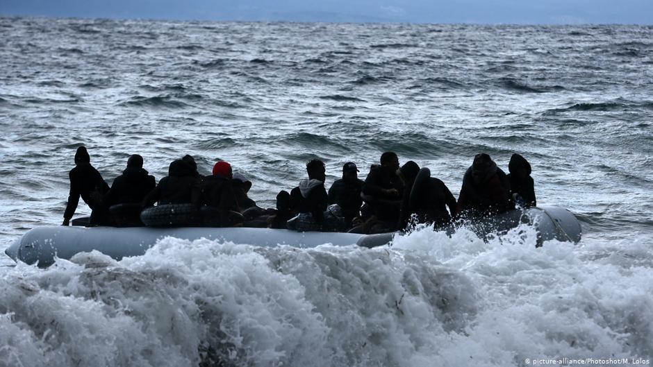 Migrans Boat