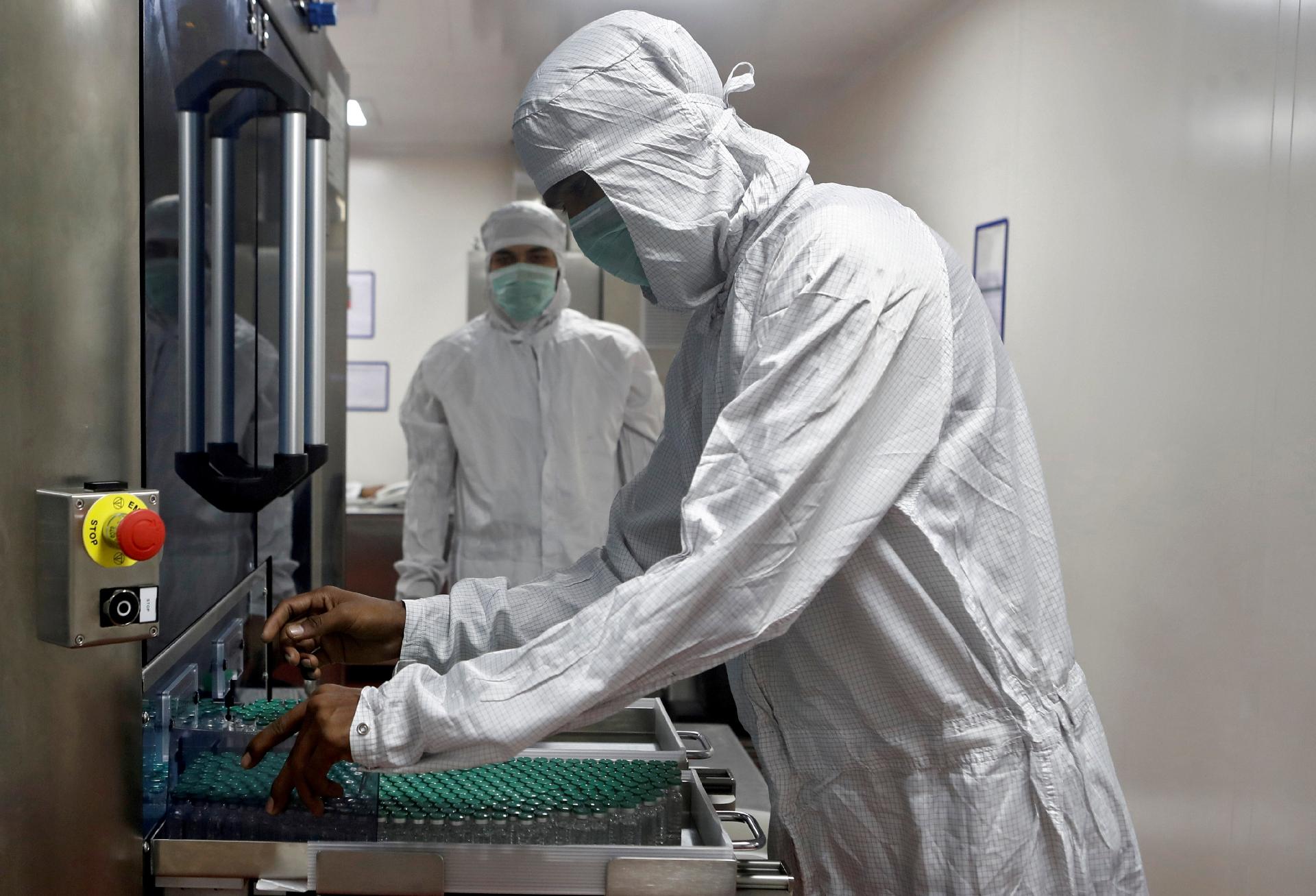 Brazil reports 47,774 new coronavirus cases, 1,290 deaths in 24 hours (March 21st)