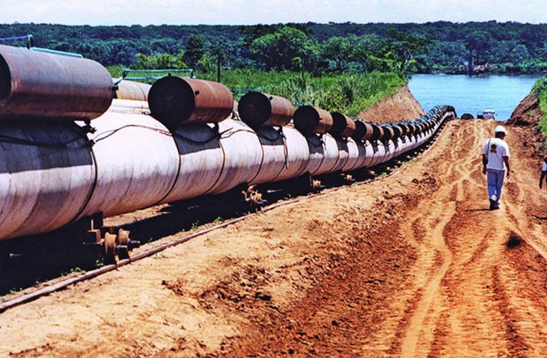 Why is Brazil´s gas consumption half that of Argentina, despite much larger economy?
