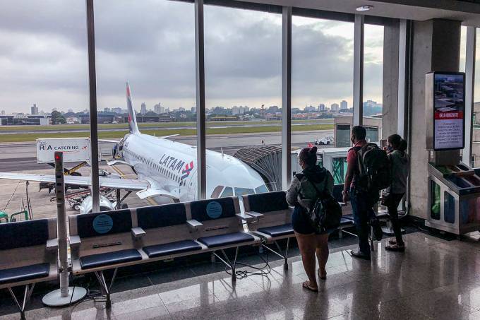 LATAM Brasil digitalizes domestic flight check-in, wants self-drop baggage checks