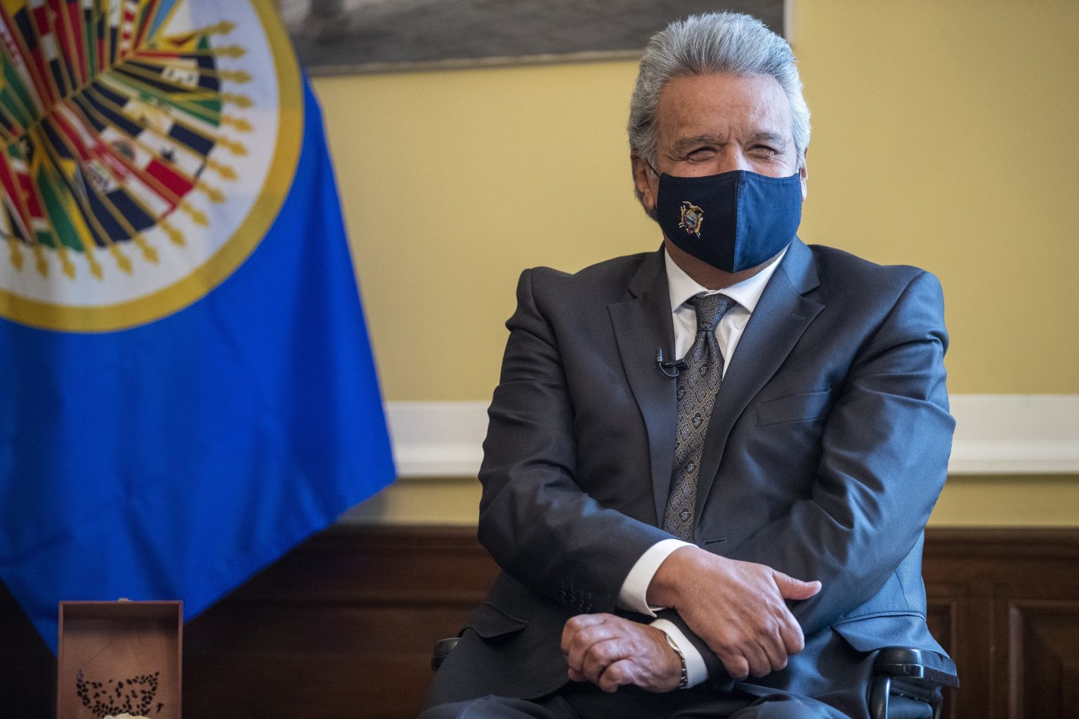 The aircraft carrying Ecuadoran President Lenin Moreno, the First Lady, and a delegation of top officials was forced to make an emergency landing