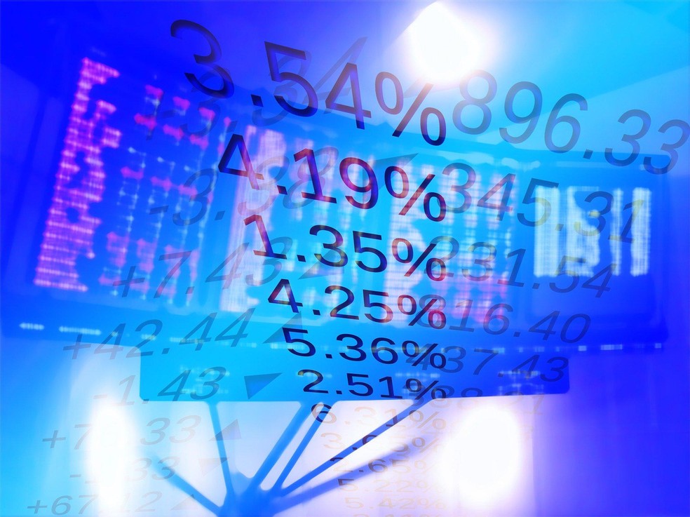 stock-exchange-1222518-1920