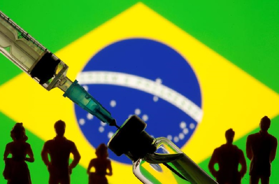 Bolsonaro says Brazil will be self-sufficient in vaccine production