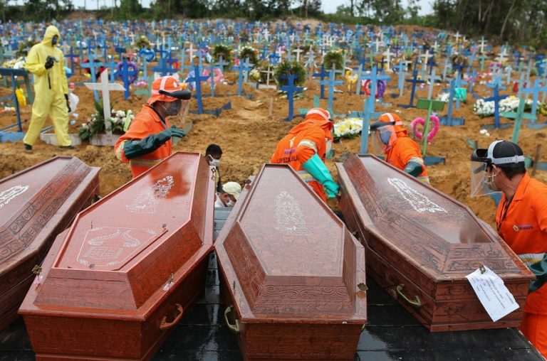 Brazil has the most lethal weekend of the pandemic: 5,000 dead and 130,000 new cases