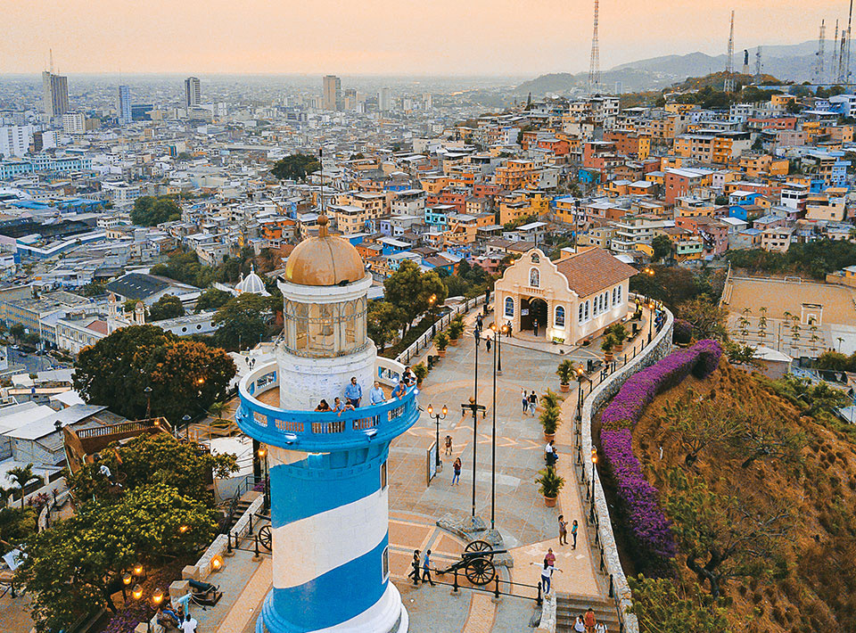 Ecuador-Guayaquil-FaroSantaAna-2_0