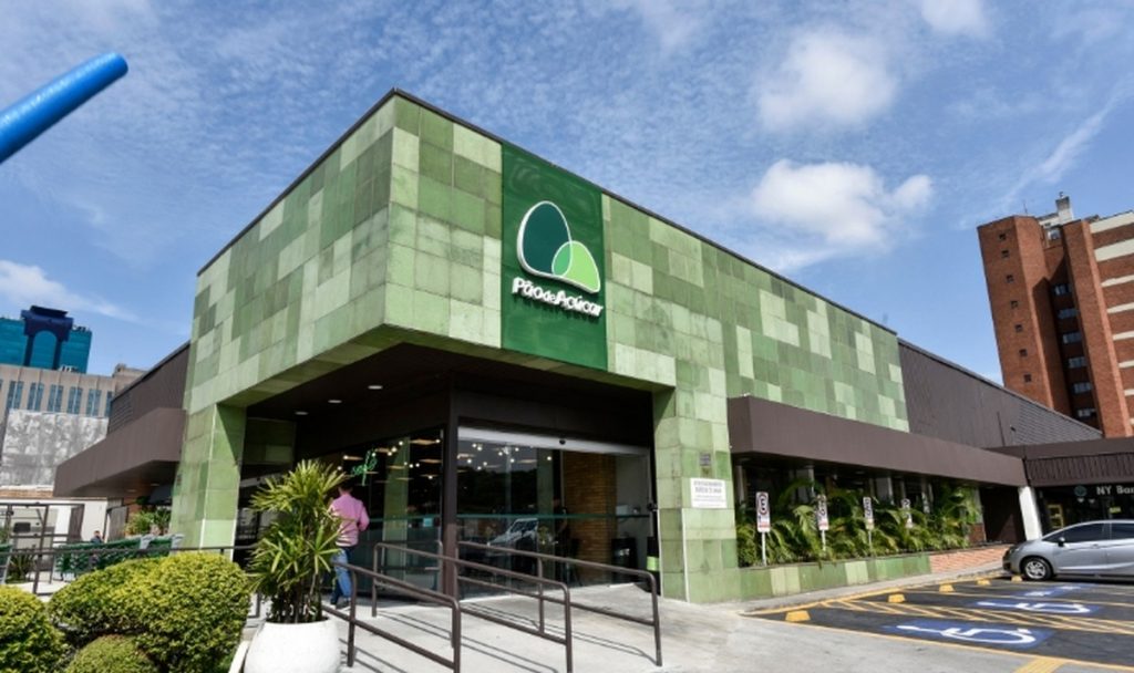 Casino controls Brazil’s largest food retailer, Grupo Pão de Acucar (GPA), which itself owns Colombian retailer Almacenes Exito