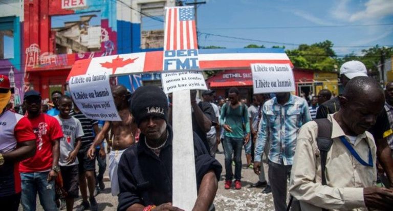 Tens of thousands of Haitians again protest constitutional reform