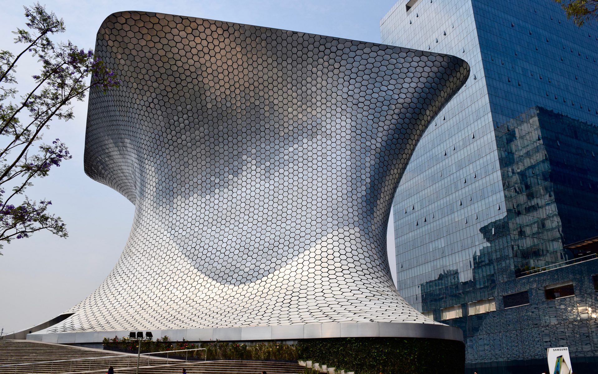 Museum of contemporary art, Mexico City. (Photo internet reproduction)