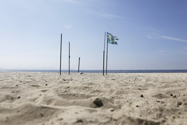 The beaches of Rio de Janeiro deserted after the closure decreed by the authorities to contain the advance of the coronavirus