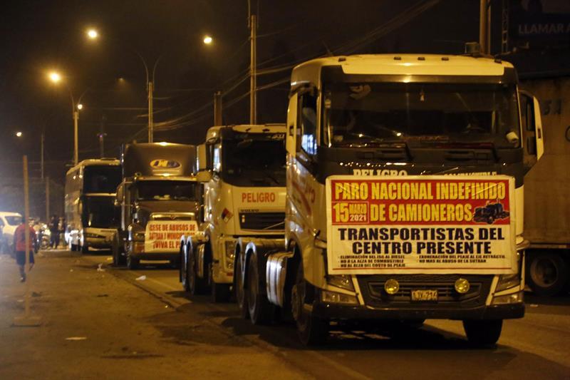 Trucker strike peru
