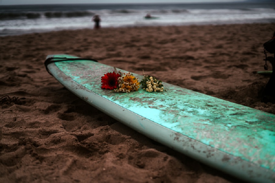 Shock in Brazil after the death of a promising surfer who drowned while spearfishing