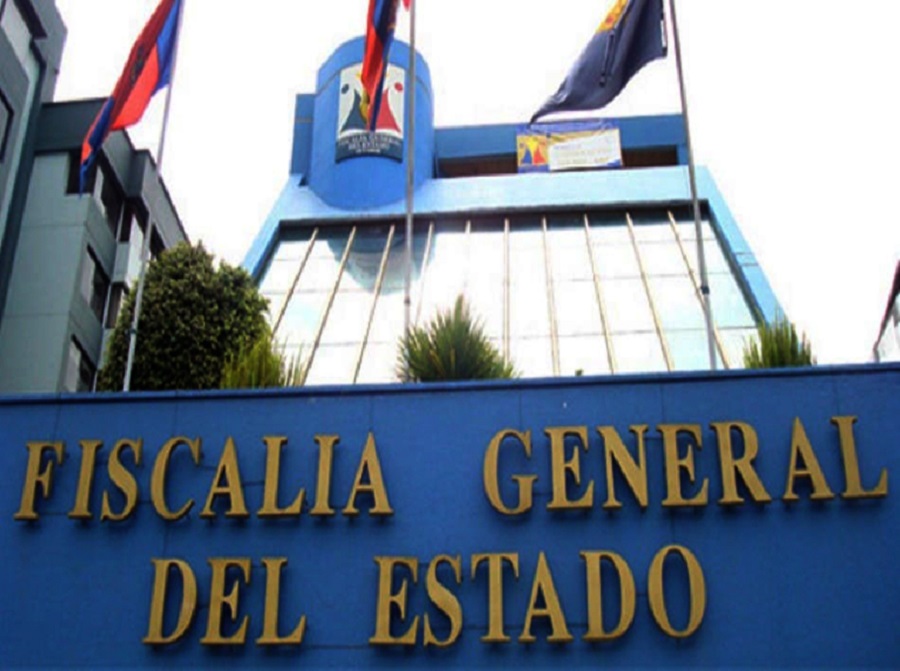 Ecuador’s Comptroller General arrested, charged with corruption