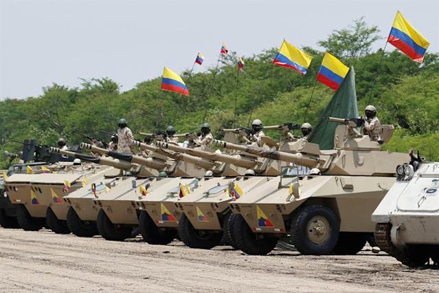 Colombia conducts military exercise in Venezuelan border region