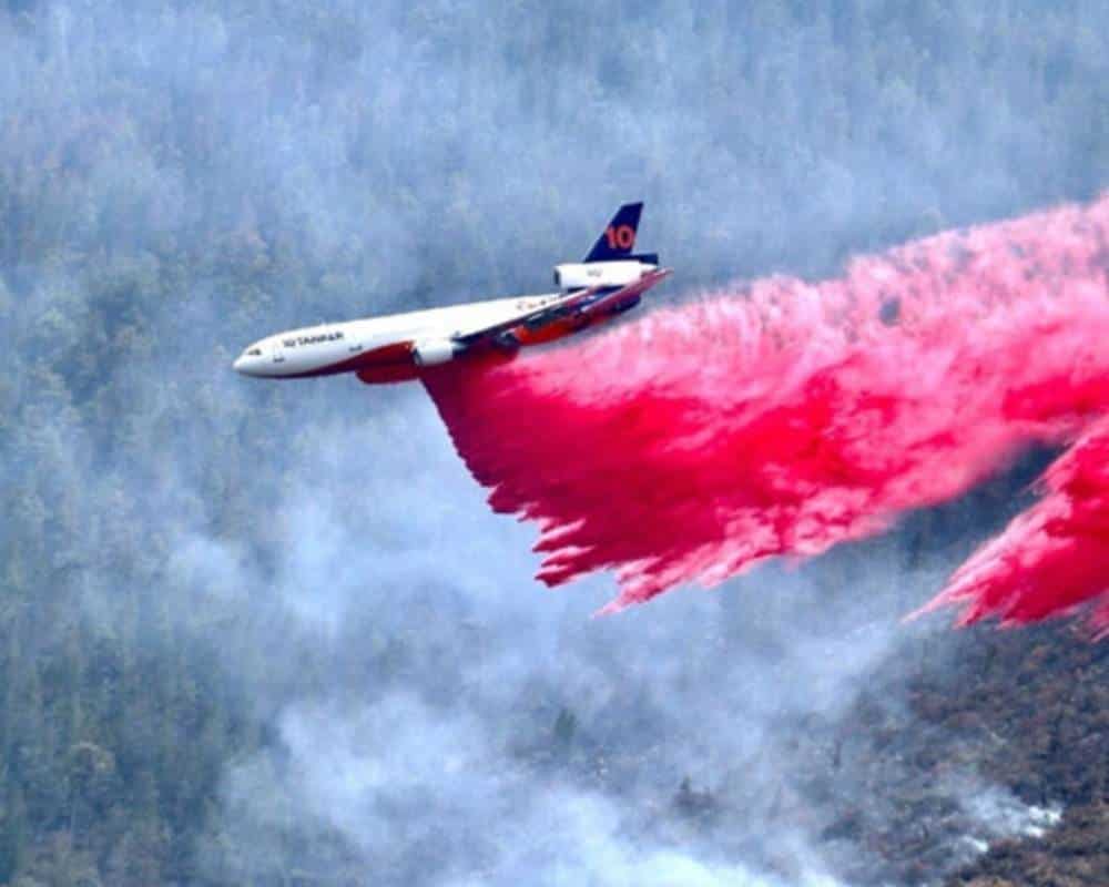 Bombing clouds to fight forest fires
