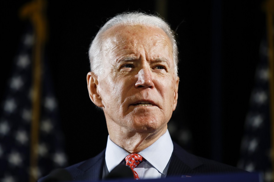 Brazilianists in U.S. urge Biden to supply the country with vaccines