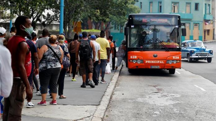 Havana's public transportation to be reduced due to fuel shortage