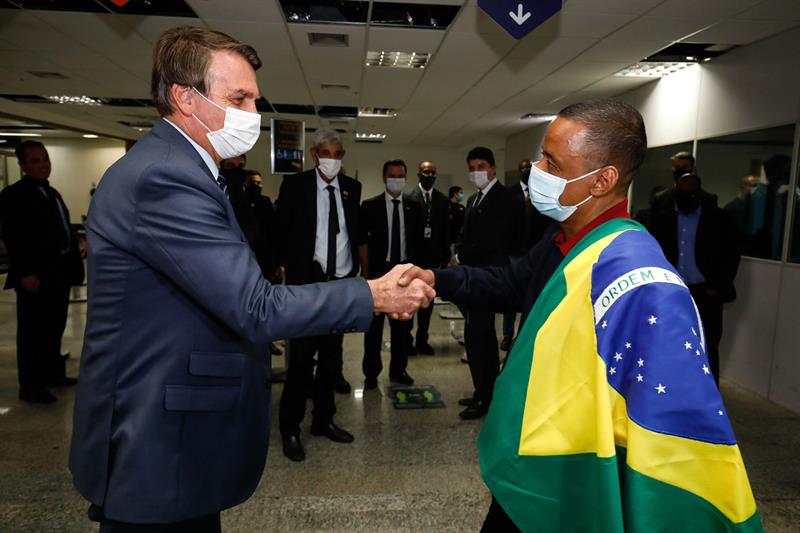 Brazilian President Jair Bolsonaro received Robson Oliveira