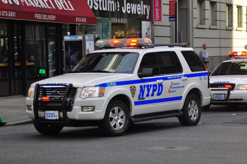 NYPD car in New York City. (Photo internet reproduction)