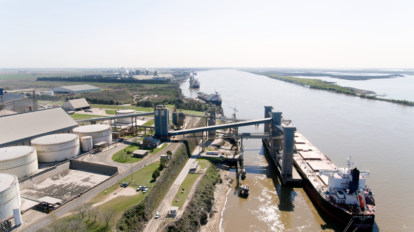 Port of Rosario. (Photo internet reproduction)