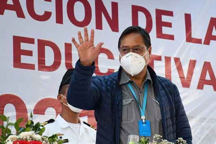 Bolivian President Arce announces 1.5 million vaccines against Covid-19