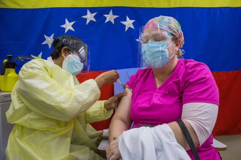 Maduro expects mass vaccination in Venezuela by August