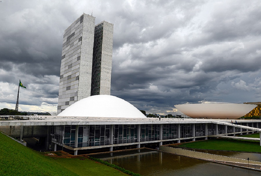 Brazil Senate Covid-19 investigative committee secures 27 signatures to extend work