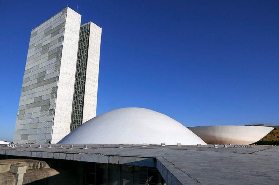 Brazil’s Senate president says extending Covid CPI to be considered after its term