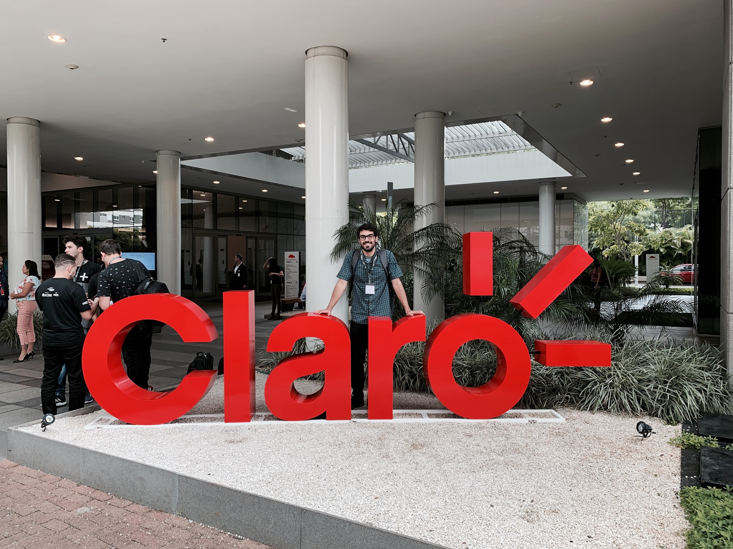  Claro offers best cell phone experience in Brazil