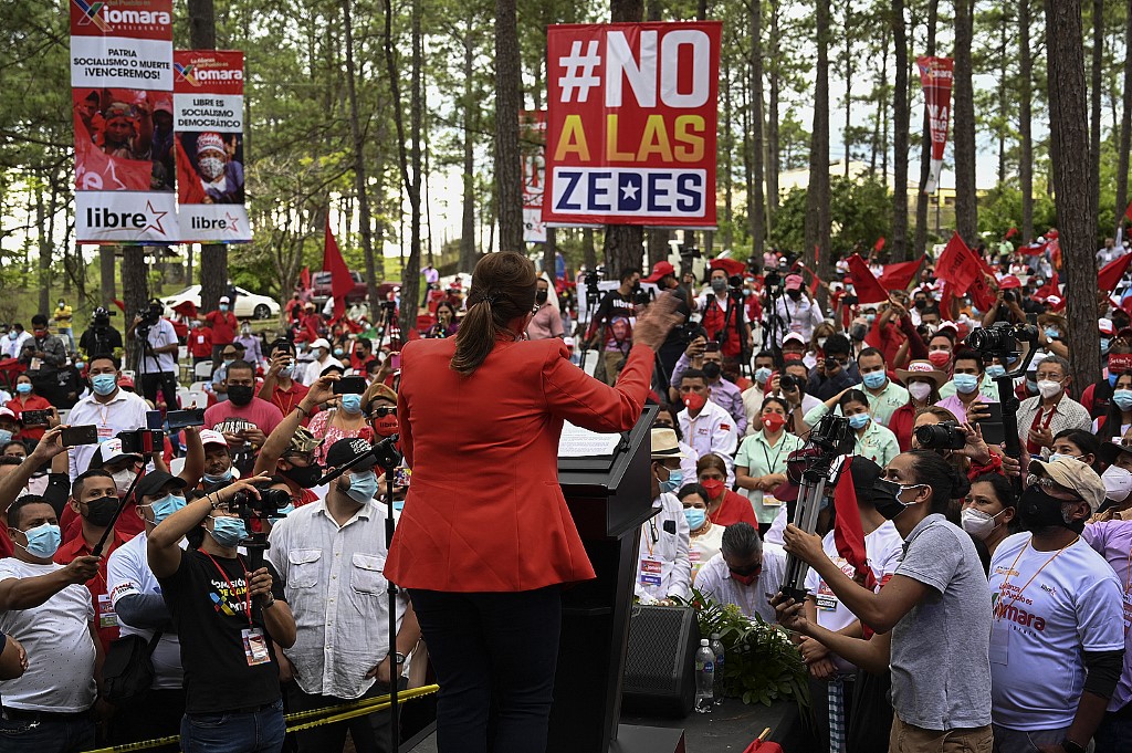Hondurans march against Employment Zones on anniversary of the coup d'état