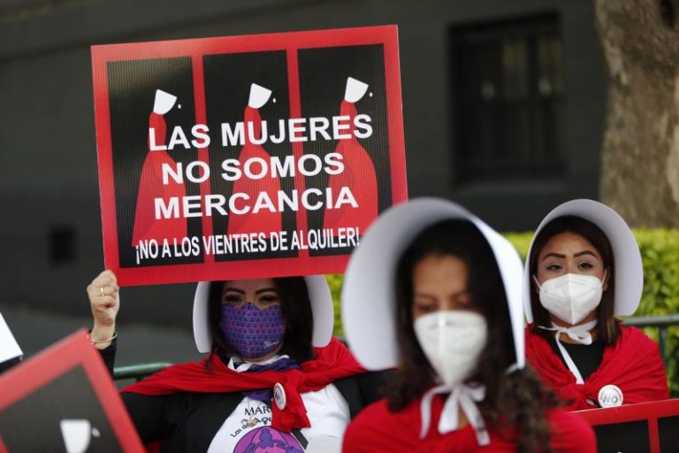 Mexican women protest against Supreme Court decision endorsing surrogate wombs