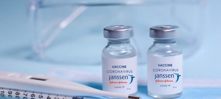 Health Minister says 3 million Janssen vaccine doses should reach Brazil Wednesday