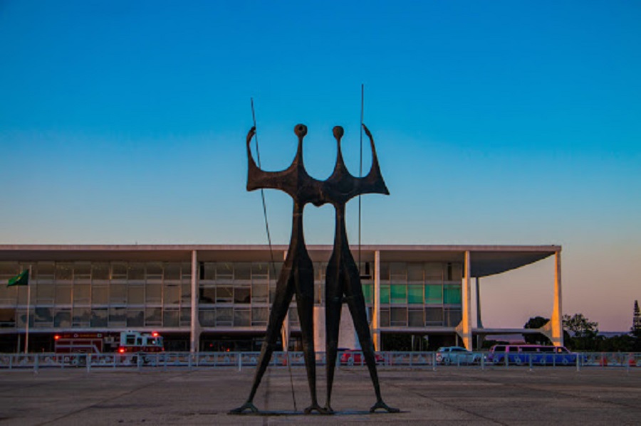 Heads of Brazil’s government branches agreed to meet to discuss relations